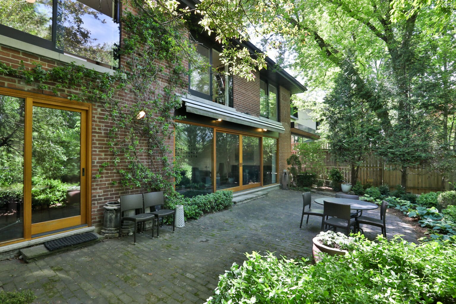 MidCentury Modern Home in Forest Hill for Sale Paul Johnston Unique Urban Homes